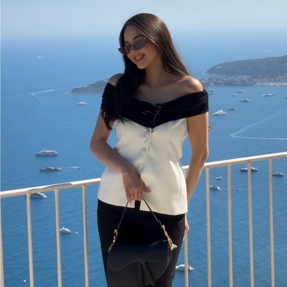 NWT ZARA 2025 collection BUSTIER TOP Off-Shoulder Top size S
🚨FIRM PRICE - Picture 6 of 14